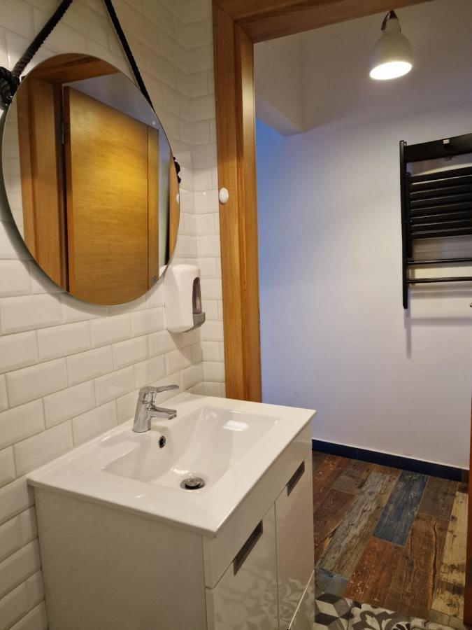 Casas Bem Haja Praca E Oliveira Appartement São Miguel de Acha Buitenkant foto